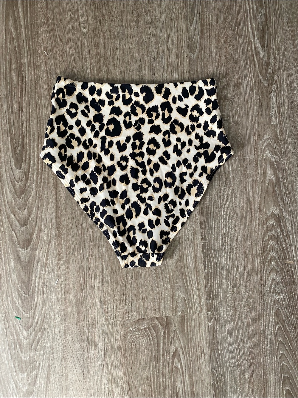 Old Navy animal print high rise bikini bottom - Picture 2 of 3
